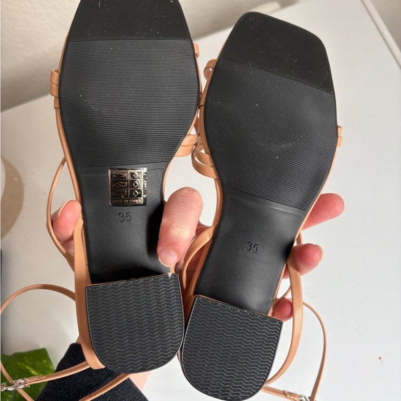 NEW 5 strappy nude block heels - Picture 5 of 8